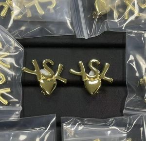 2024 luxury Jewelry fashion Classic heart big letter gold ear clip women girls gift no box