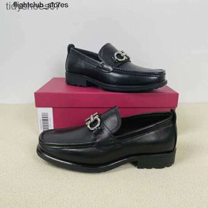 Pelle Business Feragamo Alta Primavera Pelle e Suola Autunno a Cavallo Titoli Casual Scarpe Fibbia Genuina Spessa Scarpe Britanniche da Uomo End Step Tendenza Scarpe da Uomo E4LV