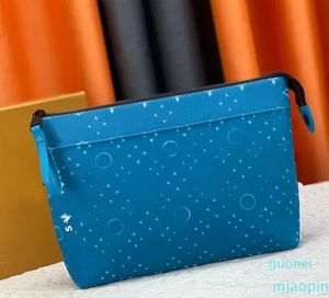 حقيبة حمل فاخرة مصممة نسائية Pochette Souple الكتف Ladies Envelope Mens Handbags Wallet 2024