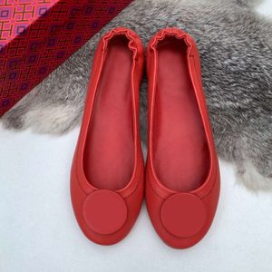 Women Ballet Shoes Flat Sandals Designer Shoes Fashion Lazy Disual Laiders Party Leather Insole Women Outdoor Women Women Whith Box 524