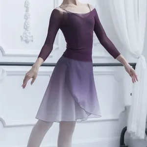 Abbigliamento da palcoscenico Abito da balletto sfumato Gonna con lacci Garza da ballo Un tutù per ragazze ballerine Costume da ballerina da donna