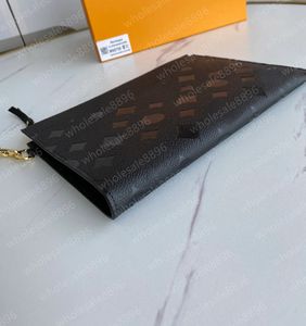 Designer Clutch Bag Daily Pouch Luxury Purse Men Kvinnor Läderplånbok Mynt Purses Long Card Holder med Original Box Dust 10a Kvalitet