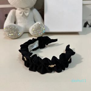 Luxury Girls Headbands Black Color Designers Hair Braid Hoops Women Makeup Party Birthday Fashion Headband Accessories