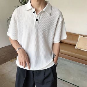 Koreanska kläder våffla vanligt väv av män kort ärm sportkläder cool pojke casual mode överdimensionerad polo skjorta harajuku street kläder topp 240221
