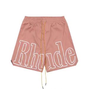 디자이너 반바지 Rhude 반바지 여름 패션 비치 바지 남성 고품질 거리 착용 빨간색 블루 블랙 퍼플 바지 남성 짧은 미국 siize S-XL 5LWQ