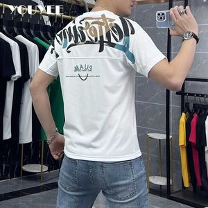 T-shirt da uomo Estate New Mens Slim Fit T-shirt stampata Modello personalizzato Moda giovanile Mezza manica T-shirt Girocollo Vita Abbigliamento da uomo J240221