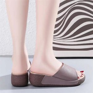 홈 36-40 슬리퍼로 BEIGE Sumer Sandals By Boots Shoes 여성 2024 운동화 스포츠 인 신발 러너 대학 526 285