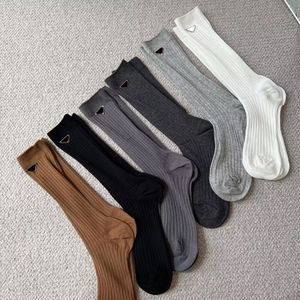 2024 Socks Women Sport Metal Buckle Middle Tube Colors Sock Sport Cotton Wool Skater Breathable Calf Socks Pd