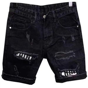 Men's Shorts New mens 2022 hole patch Korean ultra-thin jeans shorts short leg black denim jeans J240221