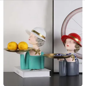 Decorative Figurines Modern Luxury Cute Hat Girl Key Storage Tray Resin Ornaments Home Livingroom Desktop Crafts Coffee Table Decoration