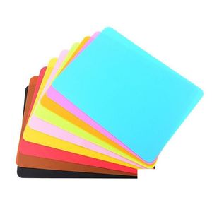 Backen Gebäck Werkzeuge 40x30 cm Sile Mats Liner Muiti-Funktion Ofen Matte Wärme Insation Anti-Slip Pad Backformen kid Tisch Tischset Decora Dhltf