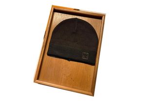 2022 clássico designer inverno gorro homens e mulheres design de moda malha bonés outono lã chapéu carta jacquard unisex crânio quente ca2011656