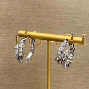 Luxury Womens Brand Designer Earrings Ear Stud Snake Head Women Diamond Temperament Fashion Earring Ladies Wedding Party Jewelry Gift Accessories