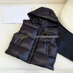 Piumino con bottoni rivestiti Gilet in cotone con cappuccio da donna Giubbotti imbottiti con stemma in metallo Cappotto senza maniche da donna