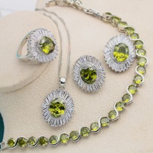 Set Olive Peridot Zircon 925 Silver smycken Set för kvinnor Brudarmband Lång örhänge Halsband Pendant Ring Birthday Present