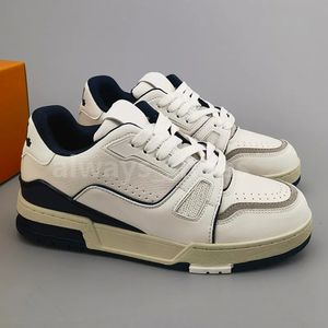 2024 Mens Mulheres Designer Trainer Sapatos Casuais Preto Whit Denim Verde Céu Azul Vermelho Amarelo Cinza Couro Camurça Borracha Luxo Andando Esportes Homens Sapatilhas Treinadores A21