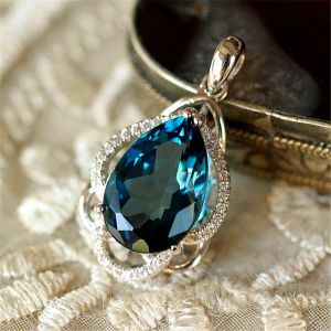 Hängen Blue Crystal Pendant Necklace For Women Sapphire Gemstenar White Gold Silver Color Luxury Diamond Bijoux Jewelry Choker Gift
