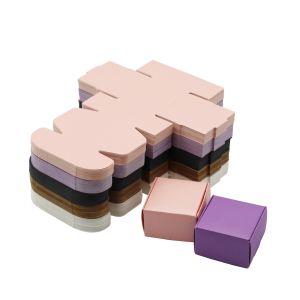 Ringar 50st Color Mini Small Paper Box Pink/Purple smycken Förpackning Kartonger Ring/örhängen Gift Essential Box