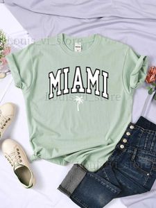 Damen T-Shirt Miami City Coconut Palm Beach Bedruckte T-Shirts für Damen All-Math Hip Hop Vintage Kurzarm Weich Lässig Trend Damenbekleidung T240221