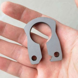 Alloys samma titan Tiger Single Finger Buckle Self-Defense Product, Broken Window Bottle Opener Tool 612228