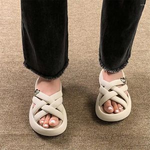 Slippers Bath Chunky House Shoes Sandals Ladies Women's Sports Tennis Sneakers Womenshoes Sneskers Styling Holiday