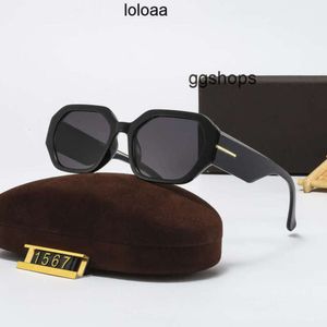 Good Beach Woman Designer ford Luxury Brand Gole tf Sun Glasses Fashion Man tom 7 Colors Optional sunglass Sunglasses Quality EyeGlasses For With Box BRW1 FDTA