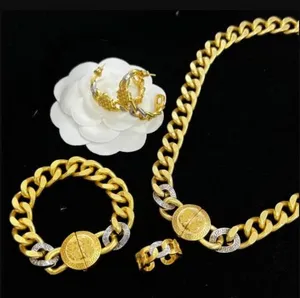 White Gold Thick Chain Choker Necklaces Thick Chains Bangle Sets Greece Meander Banshee Medusa Head Portrait Pattern 18K Gold Bracelets Designer Jewelry BB3