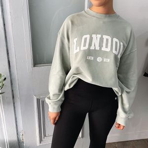 Şehir baskı klasik sweatshirt bahar kadın giysisi ekibi boyun uzun kollu pamuk kapşonlu kadın gündelik grafik sweatshirts vintage lüks sokak giysisi spor