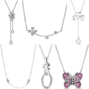 Uppsättningar Knutt hjärta Lucky Fourleaf Clover Dazzling Dancing Fjärilar Halsband för kvinnor Gift Europa smycken 925 Sterling Silver