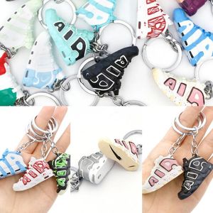 24 Styles Designer Pippen Shoes Keychain 3D Basketball Keychains Stereoscopic Sneakers Keychains For Man Mini Sport Shoe Keyring