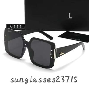 Designer solglasögon för män kvinnor polariserade coola mode klassisk tjock platta svart vit ram lyxig glasögon man solglasögon