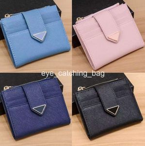 Women Key Wallets Mens Cards Holder Coin المحافظ إغلاق جلدية ناعمة مصمم محفظة محفظة أزياء المثلث Saffiano 9 فتحات بطاقة الفاخرة.