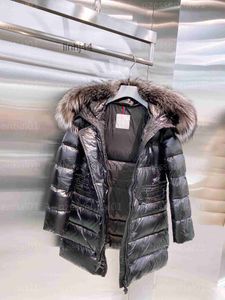 Mens Down Parkas Monclears Projektant kurtki Winter Parca Ponagimed Puszysty futra kołnierz zamek zamki z kapturem płaszcze w środkowej długości Kobiety klejek puffer 9dci xugis