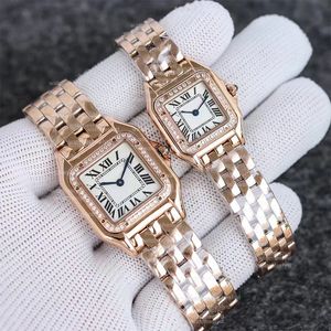 Kvinnor Titta på damer Designer Watch Square Fashion Quartz Movement Watches Women Gold and Silver Watches Montre de Luxe Business Luxury Watch With Box