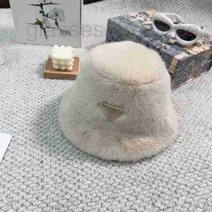 Czapki czapki/czaszki projektant Winter Fisherman Hat moda luksus zarówno dla mężczyzn, jak i kobiet miękki wygodny street ttravel pq62