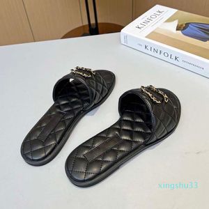 Slides Slides Slippers Slippers الكلاسيكيات القاع المسطحة الصنادل الأزياء غير الرسمية