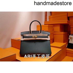 Designer-Ari-Tasche, reine Handarbeit, Wachsfaden, Nähen, 30 Leder, Leder, Kiefer und Zypresse, grüne Goldschnalle, tragbar, Damen Togo