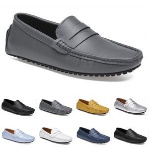 Fashion Daily Classic Spring Breattable New Autumn and Summer Low Top Business Soft Covering Shoes Flat Sole Men's tyg