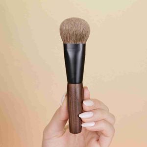 Makeup Brushes Qiaoliangongong Professional Manual Makeup Brush Saibikoho Primärfärg Get Hair Slope Foundation Makeup Brush Zln240222