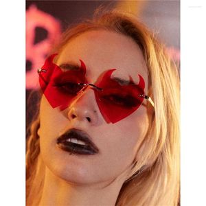 Güneş gözlüğü güneş gözlükleri parti cosplay cadılar bayramı dekorasyon rock boynuz moda şeytan kulak kalp şekli