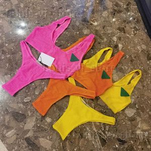 Swimwear femminile 2024 Bikini suonati due pezzi Set di colori misti Push up Plussuit da bagno più dimensioni 2024 Summer abbigliamento da bagno su costumi da bagno T240222