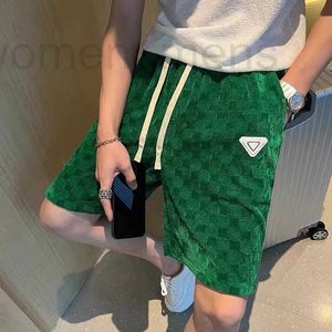 Herrbyxor designer shorts med lätt elasticitet personliga mönster raka och löst passande sommar i mitten hög midja ungdomlig trendig rutig mäns casual byxor