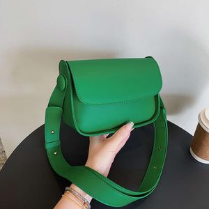 Trend mody torebki crossbody dla kobiet 2023 Zielona solidna klapa na ramię designerskie torebki i torebki małe kobiety w torbie komunikacyjnej