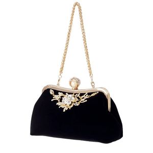 Female Diamond Pearl Handbag Vintage Crystal Flower Evening Bag Wedding Party Bride Clutch PurseBlack 240219