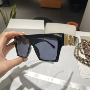 여름 스타일 선글라스 4362 여성 남성 브랜드 디자이너 UV 보호 태양 안경 투명 렌즈 및 코팅 렌즈 선웨어