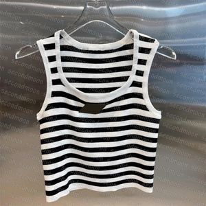 Women Sport Knits Vest Summer Breathable Tank Tops Knitted Yoga Top Metal Badge Knit T Shirt