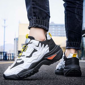 New Spring and Autumn Breathable Casual Shoes Mens Fashion Versatile Sports Shoes Lightweight Work Boots Mens Shoes
