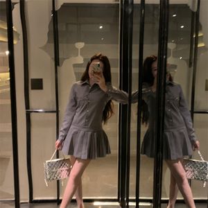 Dresses for women's designers spring shirt dress noble elegant and gentle in gray Fashionable with a lapel and button up long sleeved skirt