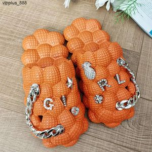 Fashionable new women's shoes Fashionable beach slippers Worn with sandals Single shoes Women's size 35-40