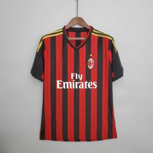 Billig Retro Soccer Trikots 95 96 02 03 04 05 06 07 09 10 11 12 13 14 AC Kaka Milan Ibrahimovic Weah Maldini Fußballhemden 2006 2007 2009 2009 2010 Pirlo Baggio Trikot